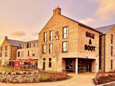 Bike and Boot Leisure Hotel