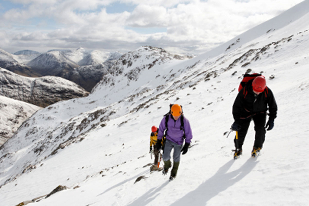 Cairngorms Winter Skills Courses